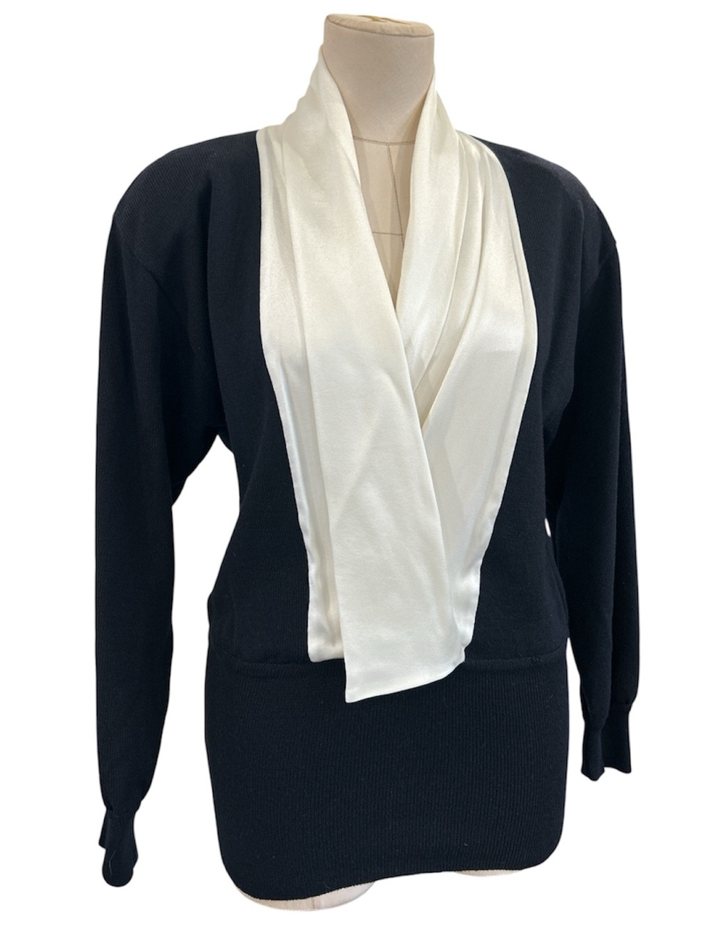 Vintage 80’s Escada Margaretha Ley satin collar knit sweater black/white size 6